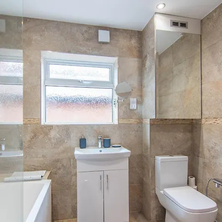 Fab Apartment Loughborough Room photo